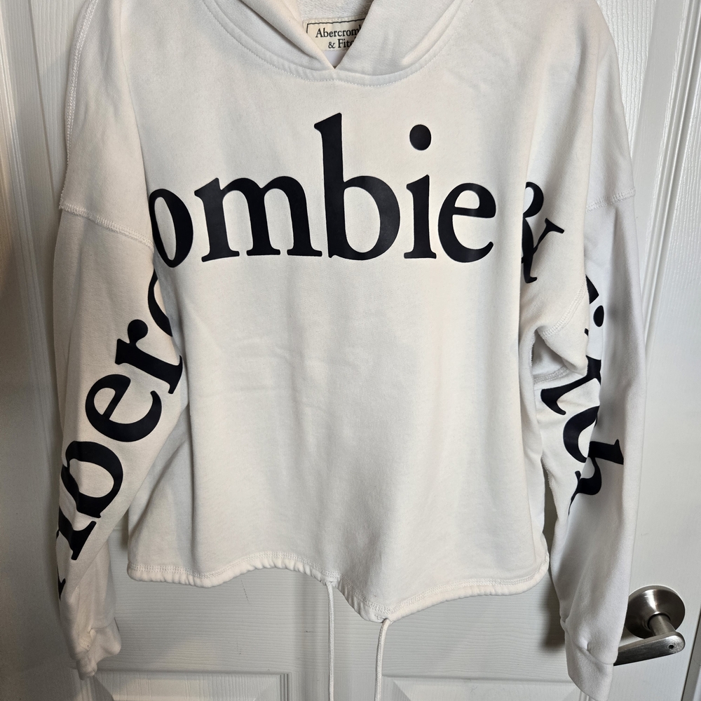 Abercrombie & Fitch White Sweatshirt with Black Logo